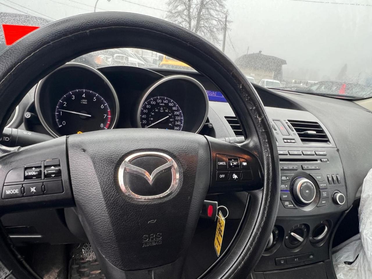 2012 Mazda MAZDA3 GX - Photo #8