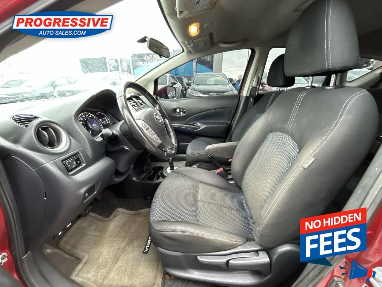 2017 Nissan Versa Note 1.6 SL Photo
