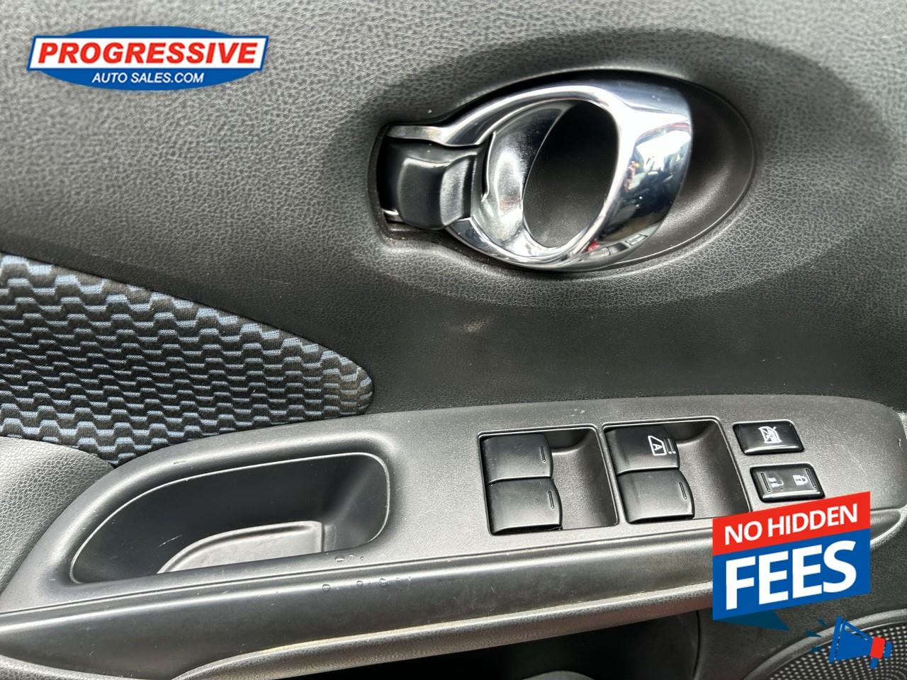 2017 Nissan Versa Note 1.6 SL Photo