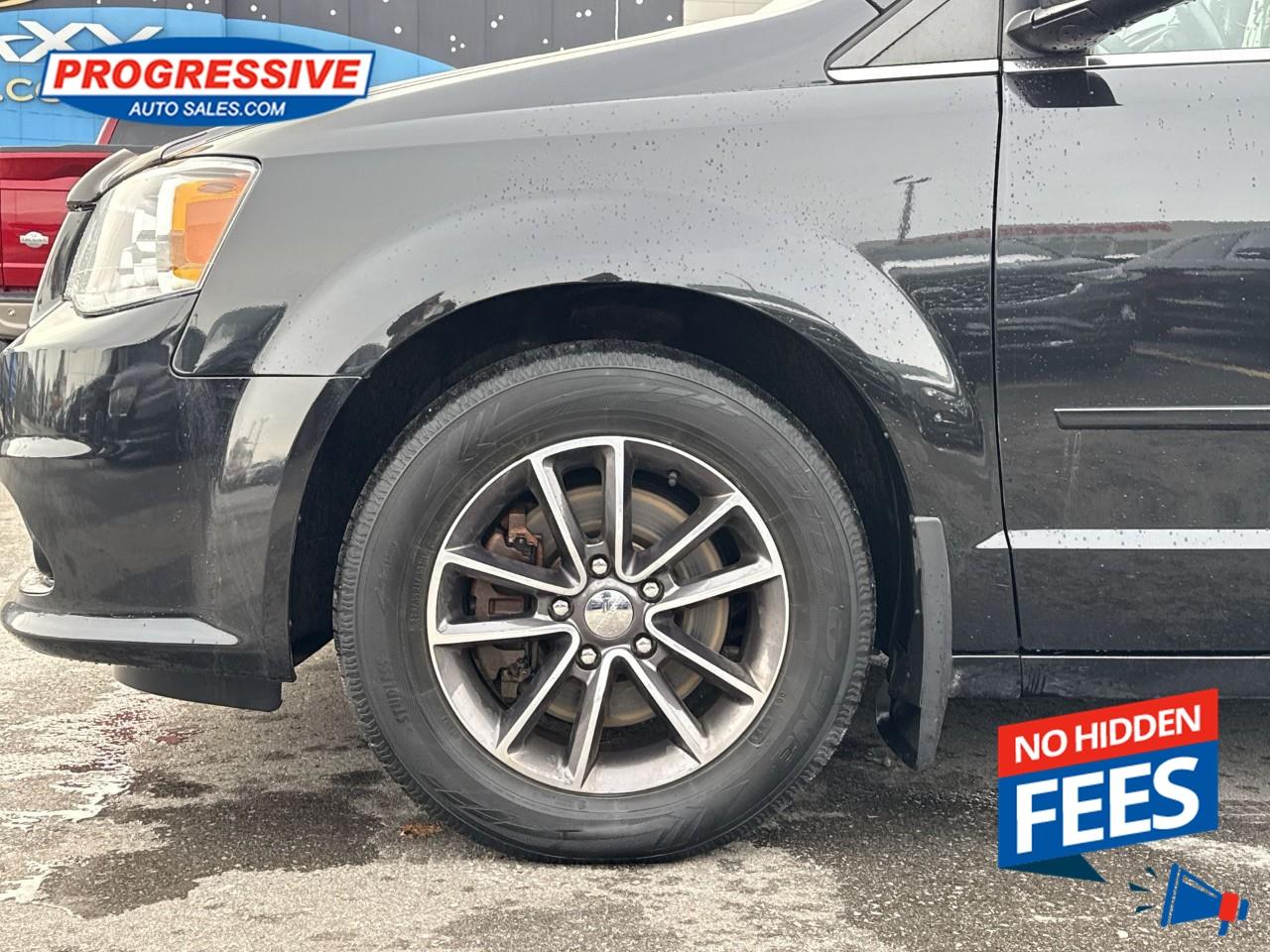 2017 Dodge Grand Caravan CVP/SXT Photo2