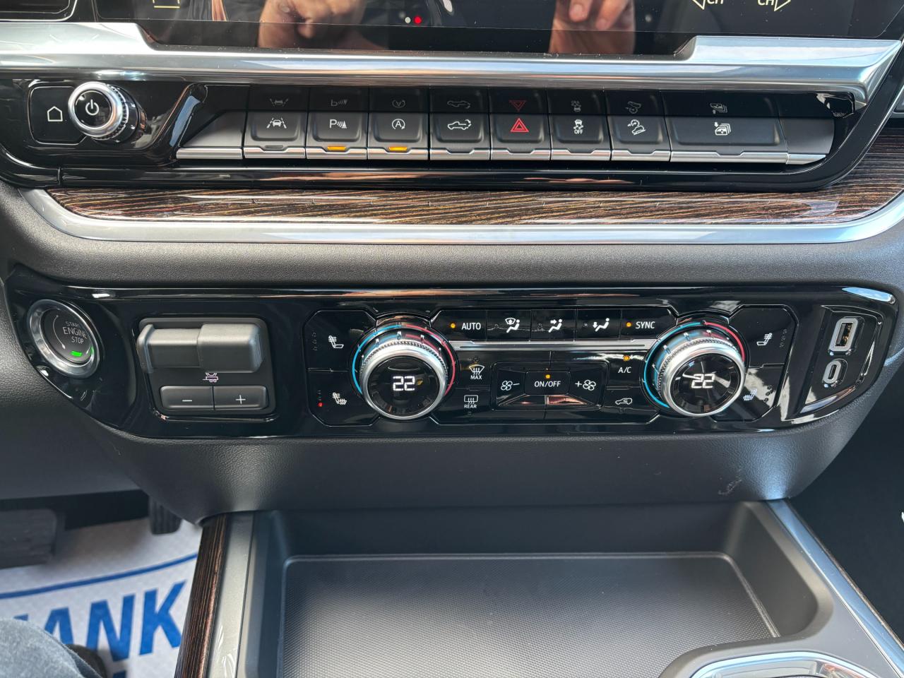 2026 GMC Sierra 1500 2026 GMC Sierra Elevation Crew Cab 4WD Photo