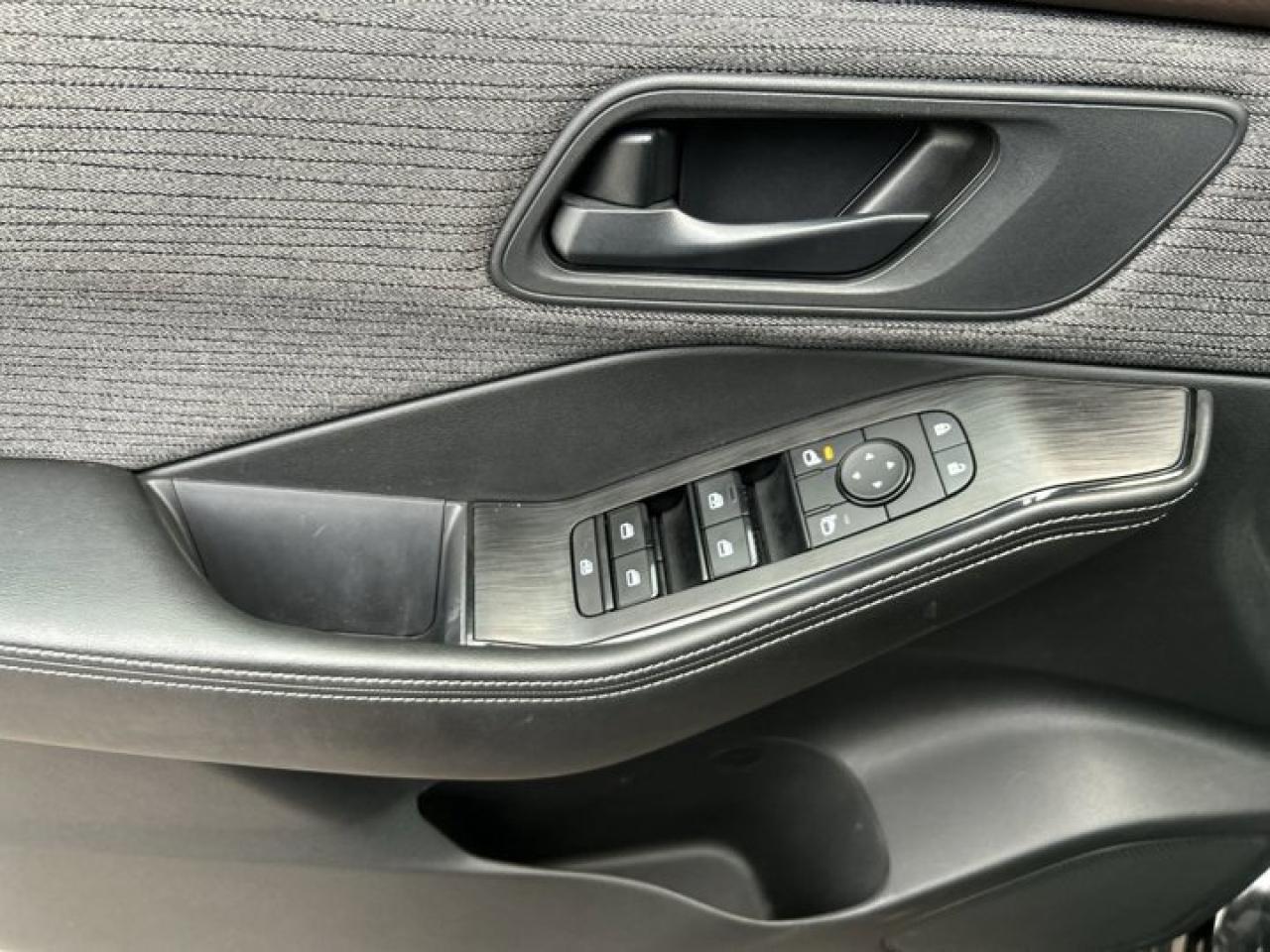 2022 Nissan Rogue S AWD Photo