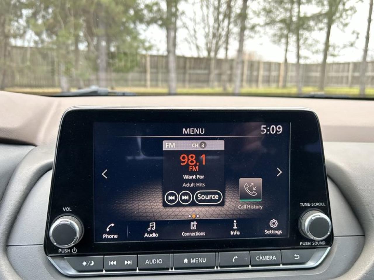 2022 Nissan Rogue S AWD Photo