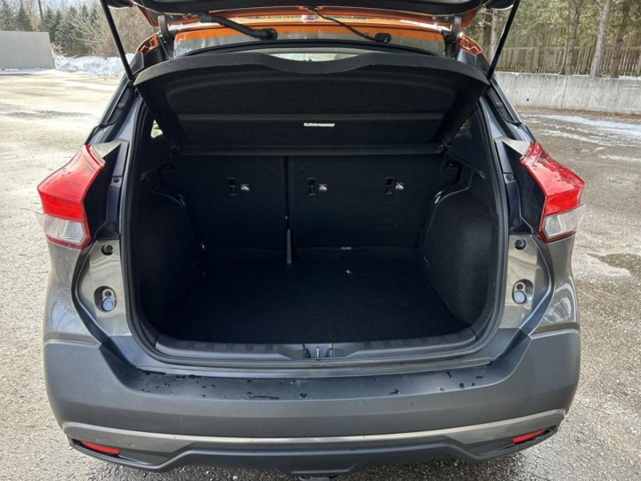 2019 Nissan Kicks SR | 360 Camera | Heated Seats | Leather Seats Photo