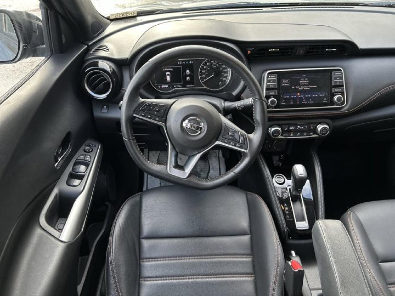 2019 Nissan Kicks SR | 360 Camera | Heated Seats | Leather Seats Photo