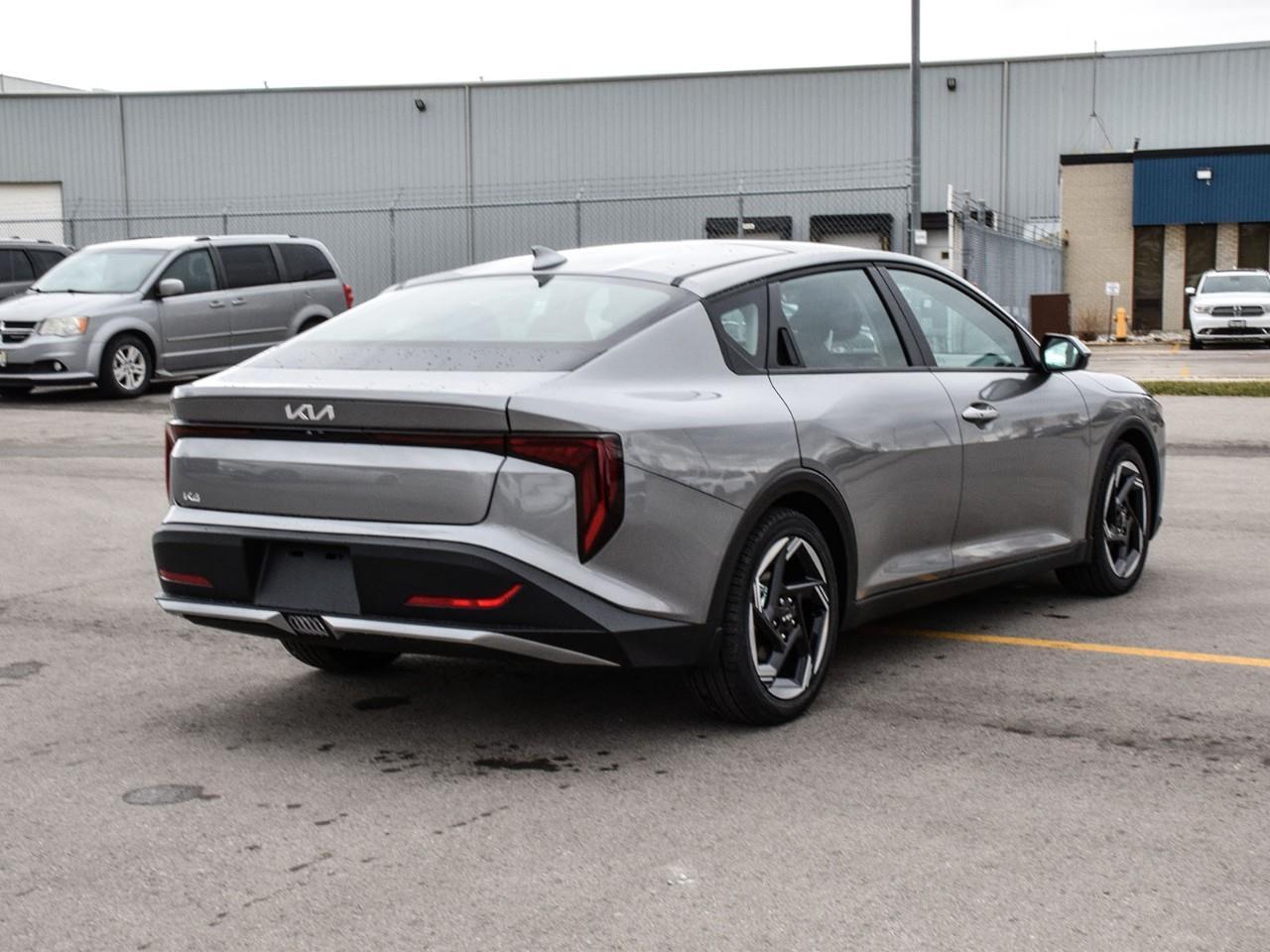 2025 Kia K4 EX+ Photo