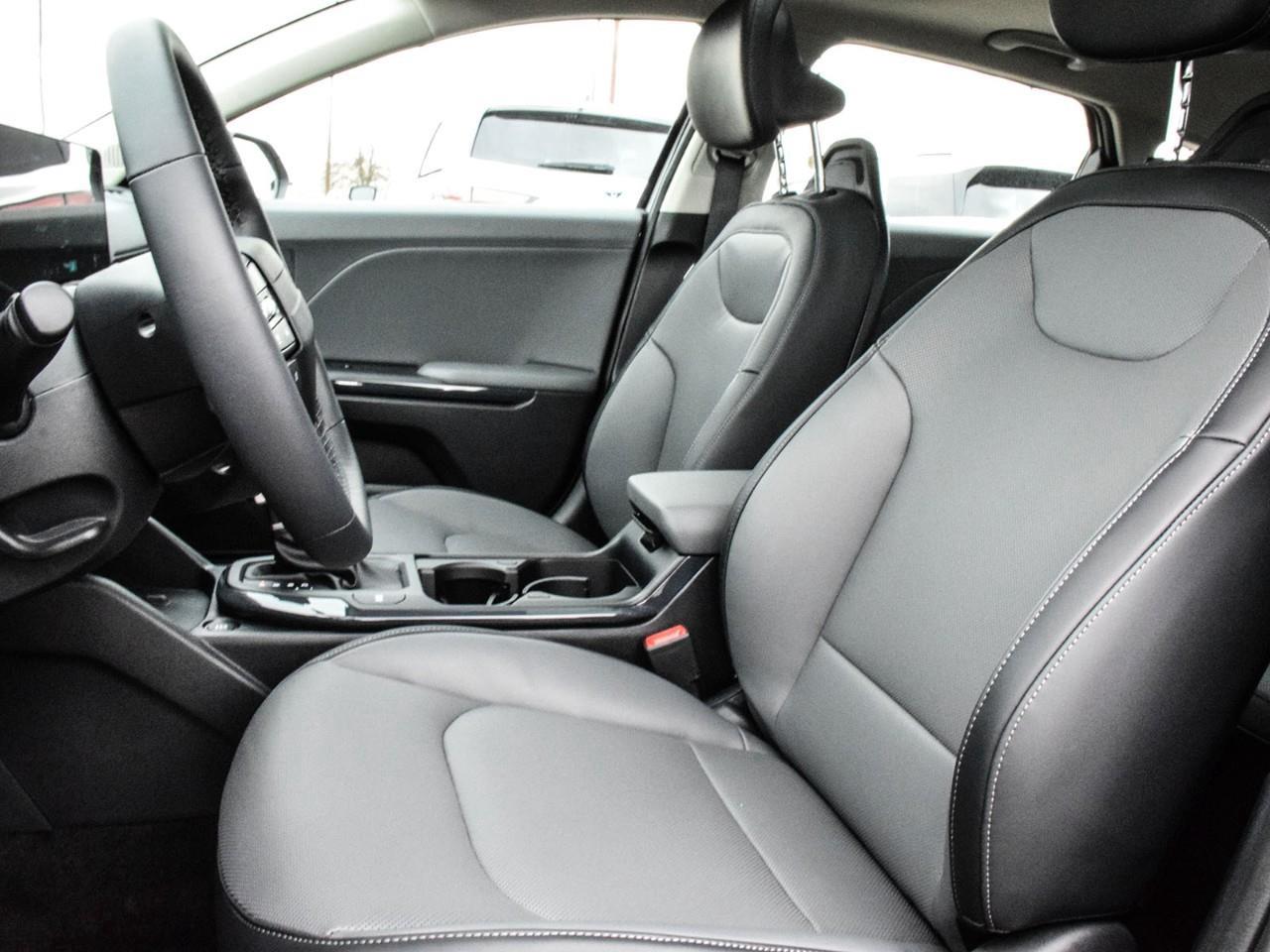 2025 Kia K4 EX+ Photo