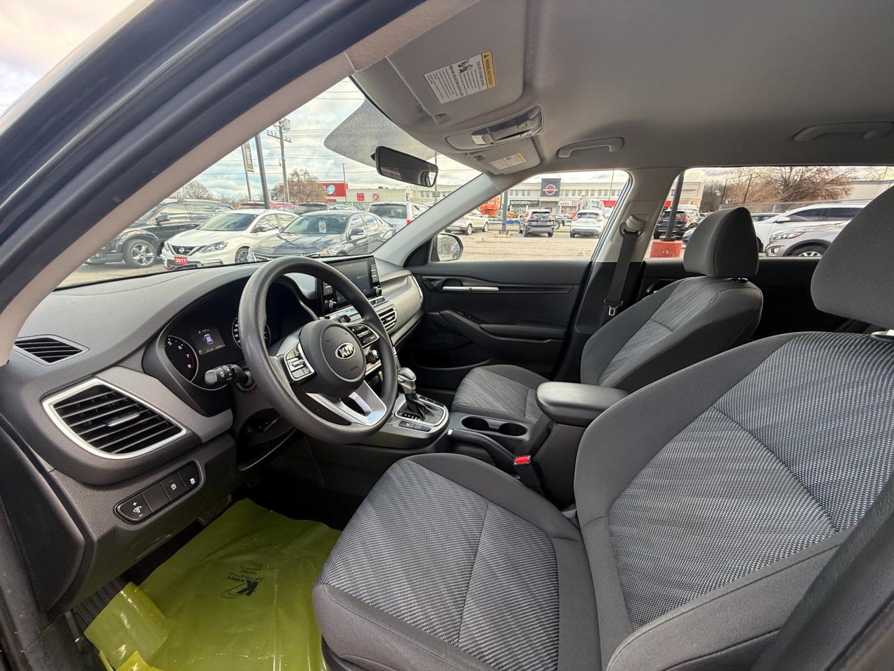 2021 Kia Seltos LX Photo