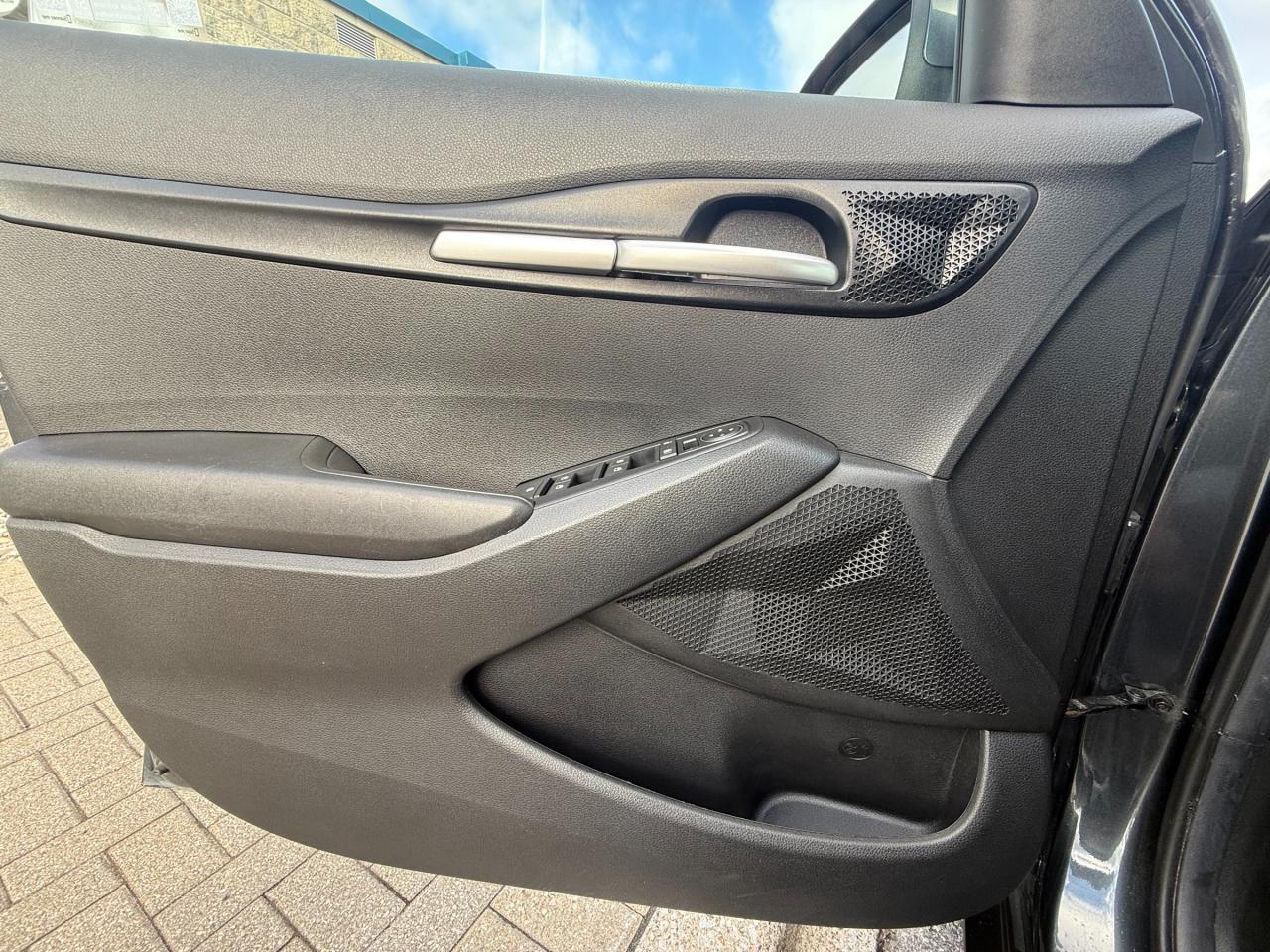 2021 Kia Seltos LX Photo