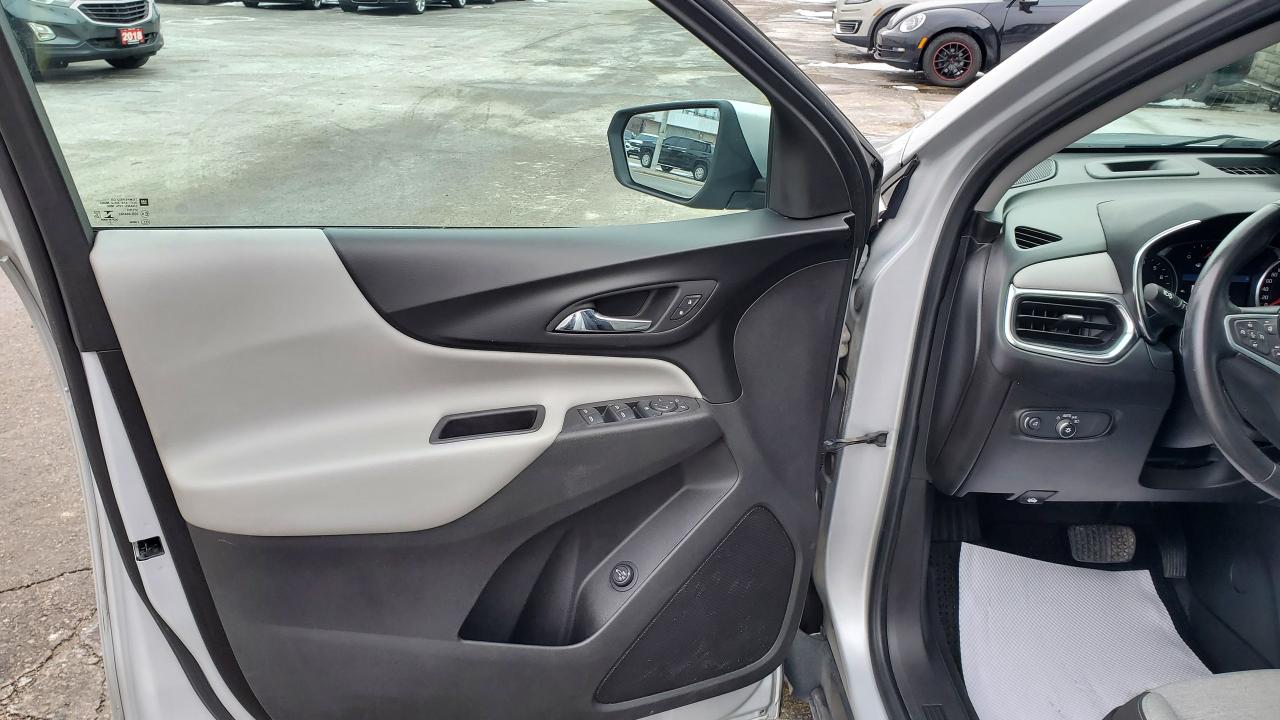 2022 Chevrolet Equinox LT w/1LT-PAN ROOF-REMOTE START-PWR LIFTGATE-HEATED Photo