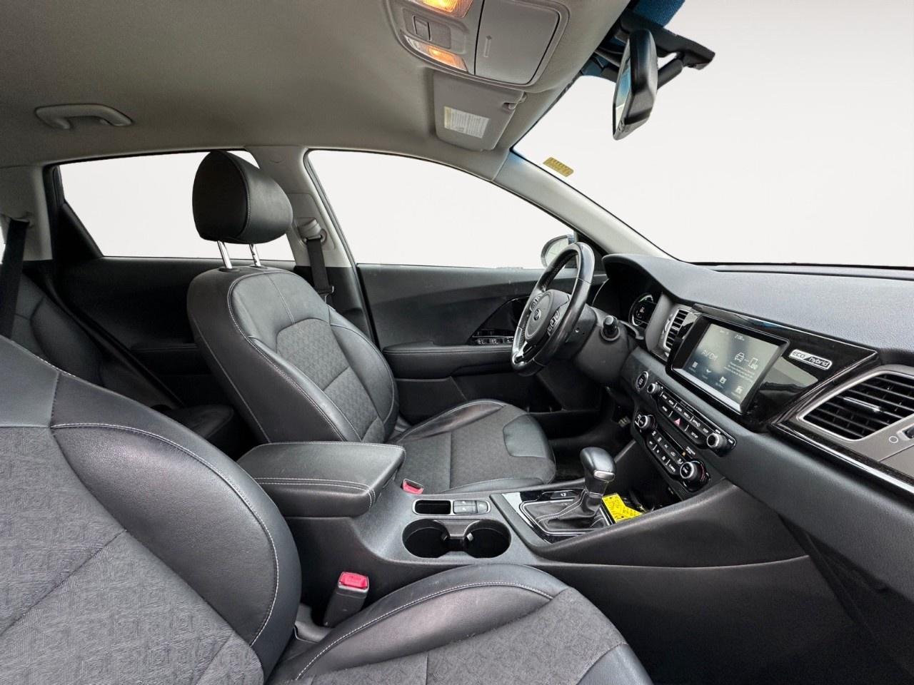 2019 Kia NIRO EX FWD Photo