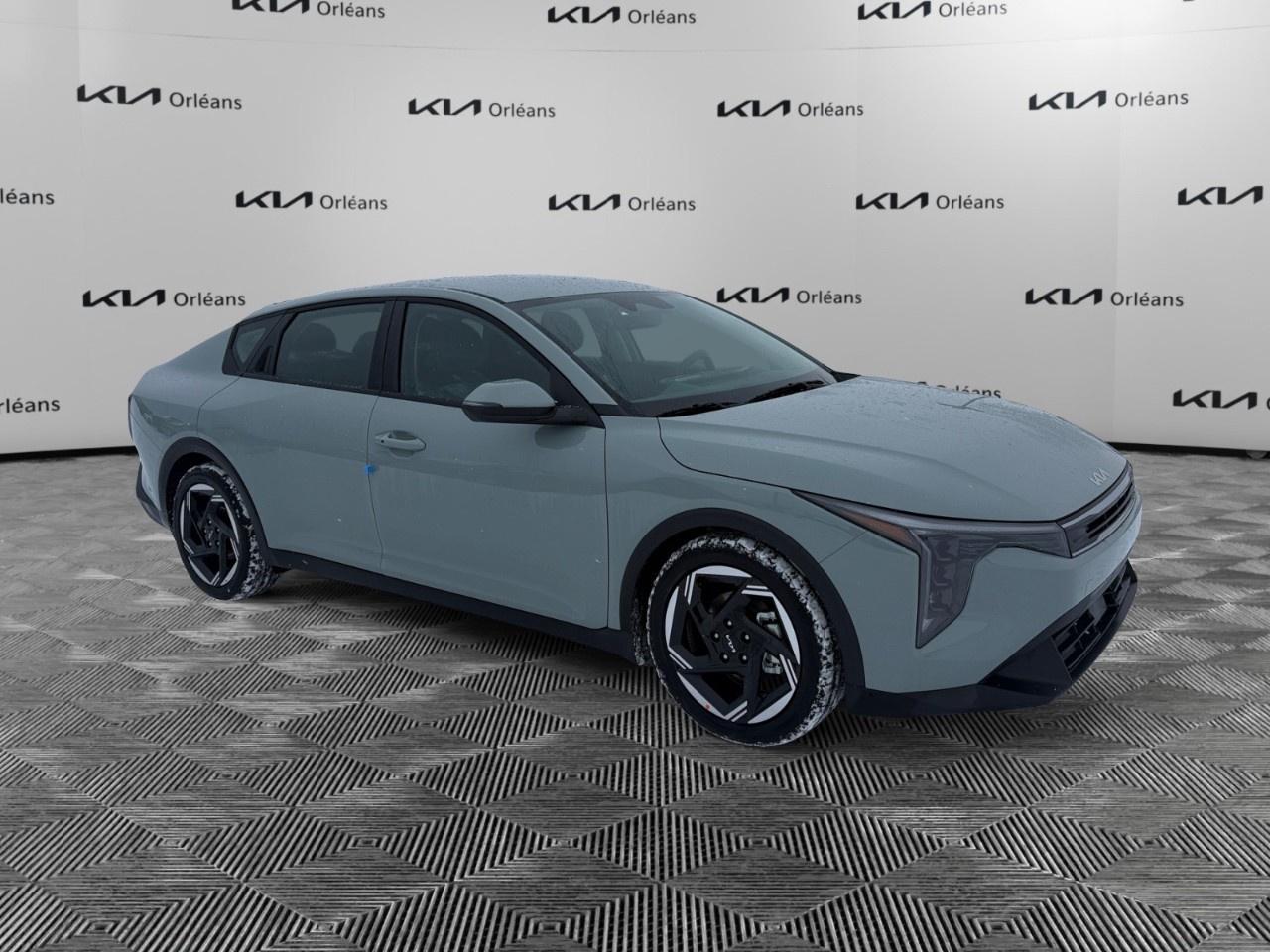 2025 Kia K4 EX FWD Photo