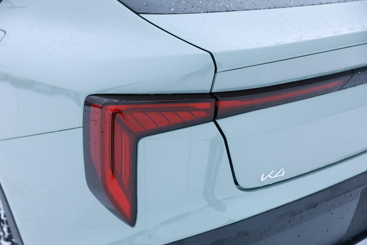 2025 Kia K4 EX FWD Photo