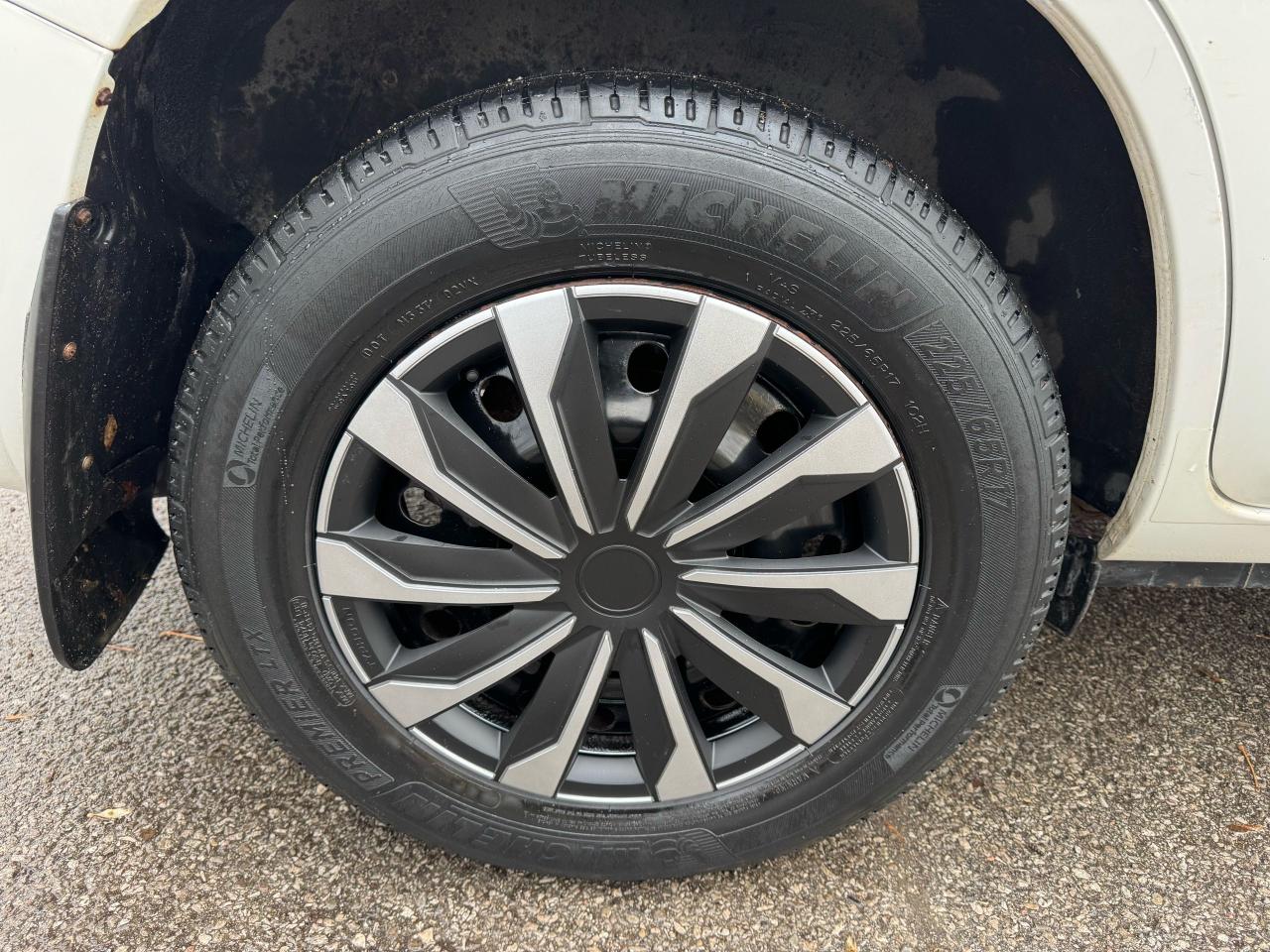 2008 Toyota RAV4 BASE Photo