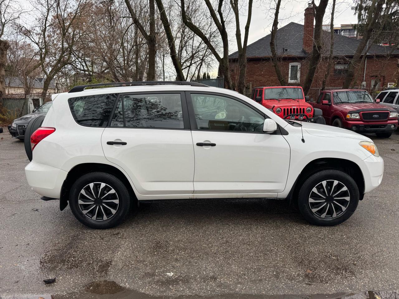 2008 Toyota RAV4 BASE Photo