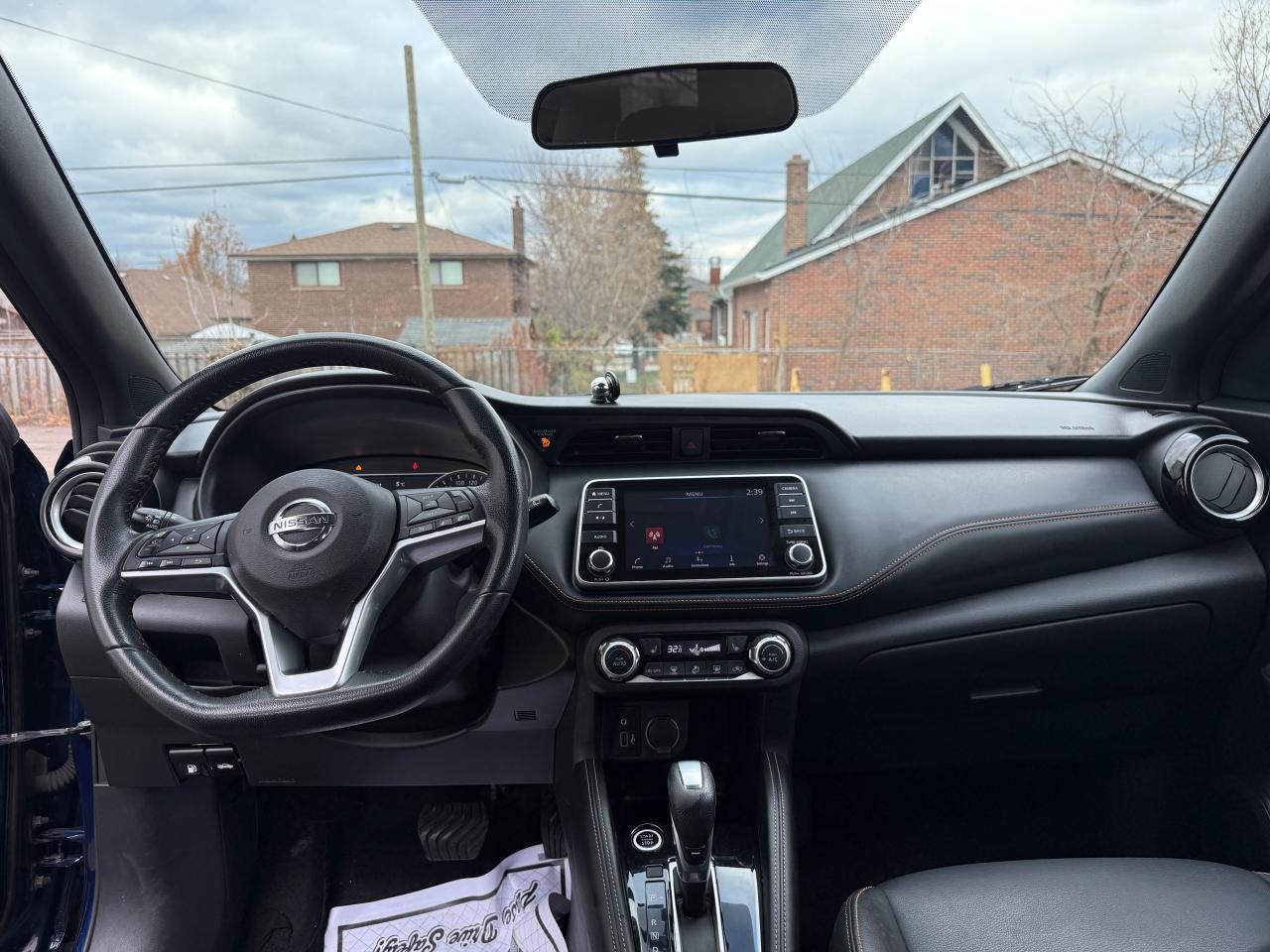 2019 Nissan Kicks SR - Photo #12