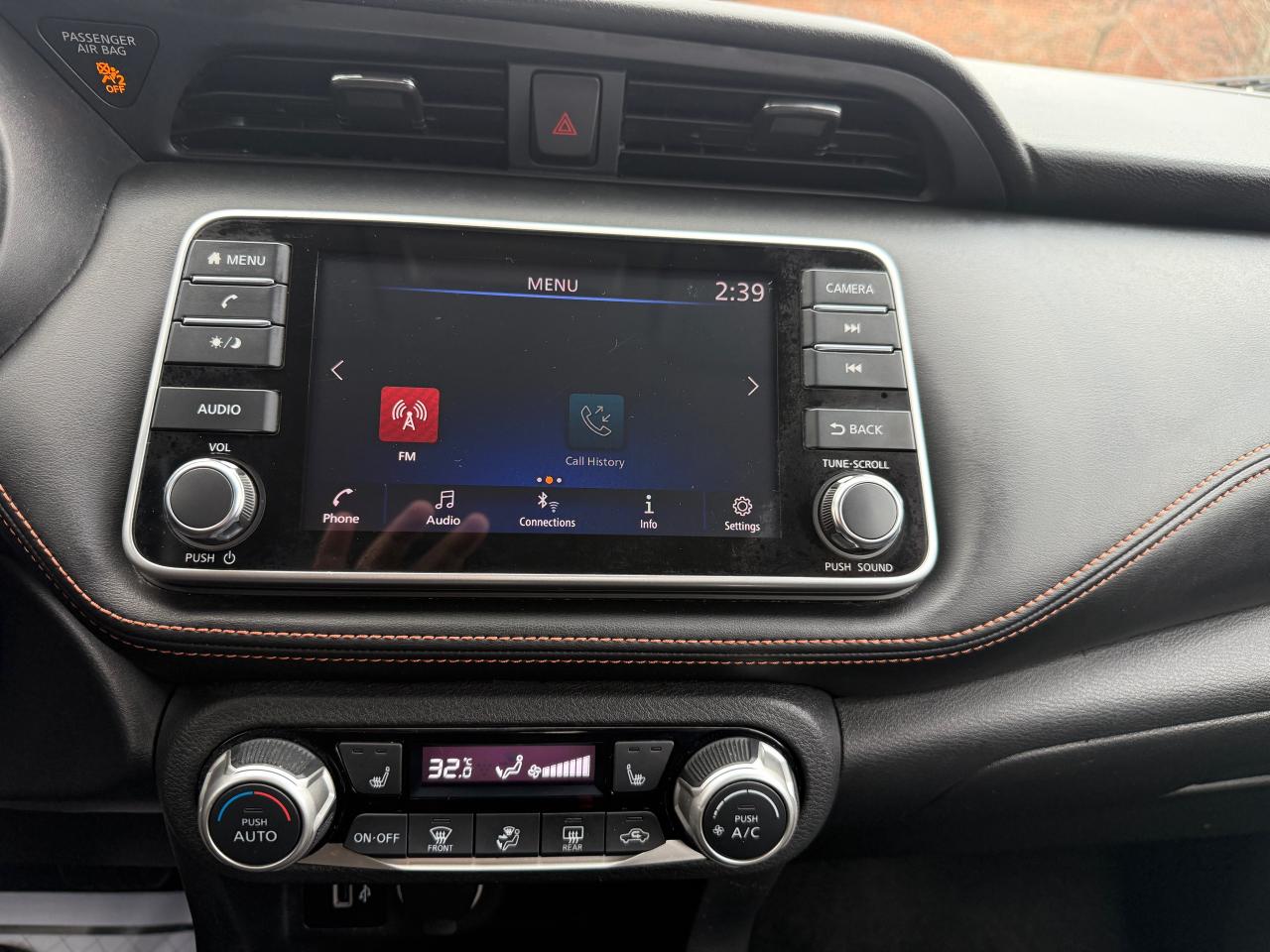 2019 Nissan Kicks SR - Photo #14