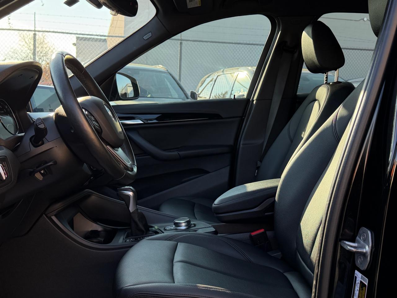 2019 BMW X1 xDrive28i SUNROOF|BACKUP|HEATED SEATS Photo4