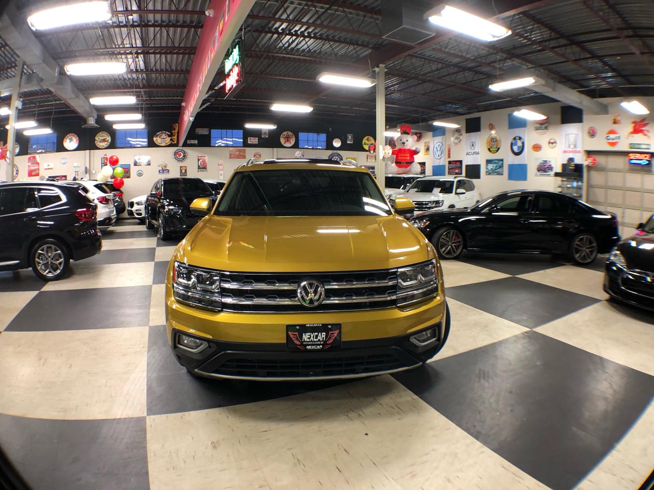 2018 Volkswagen Atlas EXECLINE AWD 6 PASS LEATHER PANO/ROOF NAVI CAMERA Photo2