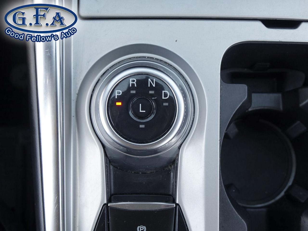 2022 Ford Explorer LIMITED MODEL, 7 PASSENGER, AWD, LEATHER SEATS, SU Photo