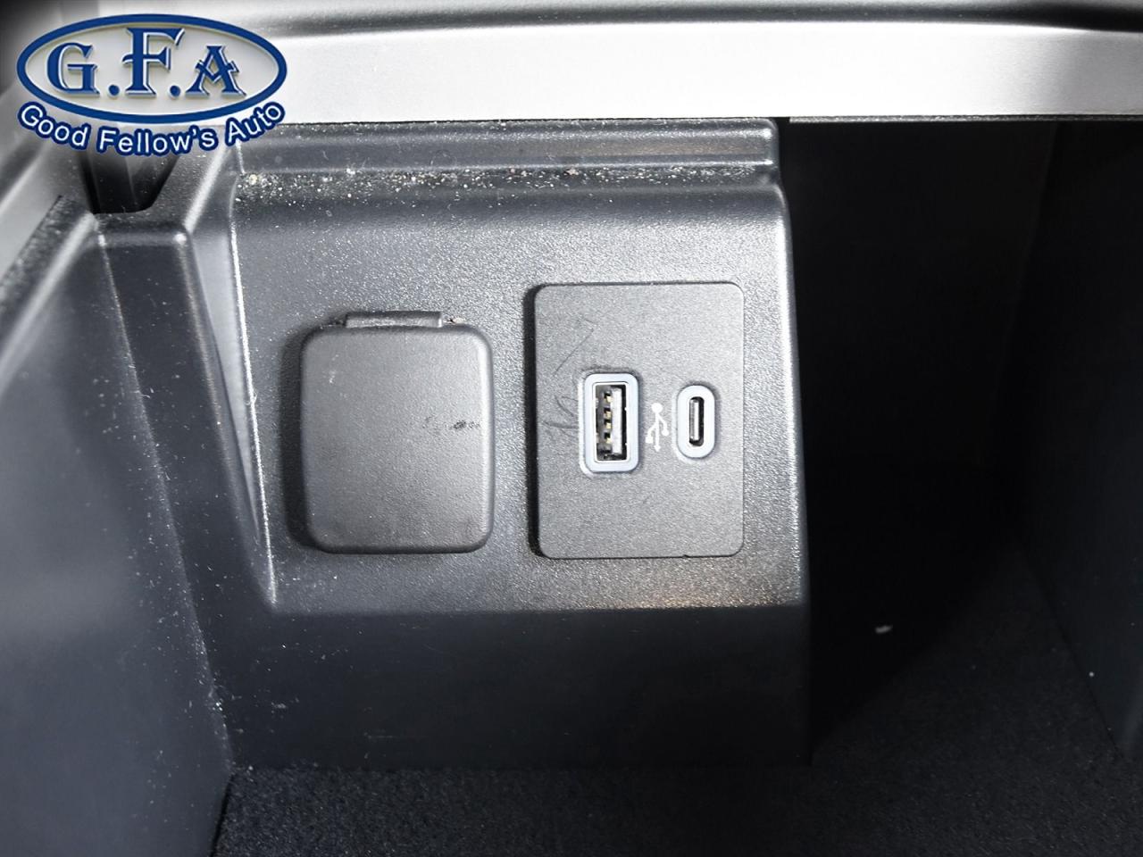 2022 Ford Explorer LIMITED MODEL, 7 PASSENGER, AWD, LEATHER SEATS, SU Photo18