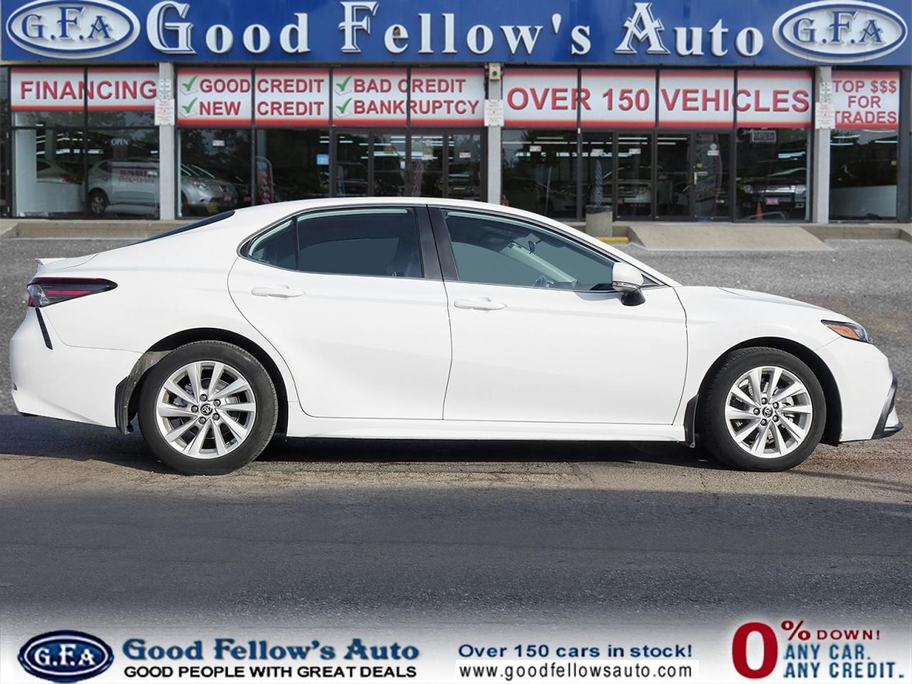 2022 Toyota Camry SE MODEL, REARVIEW CAMERA, LEATHER & CLOTH, HEATED - Photo #3