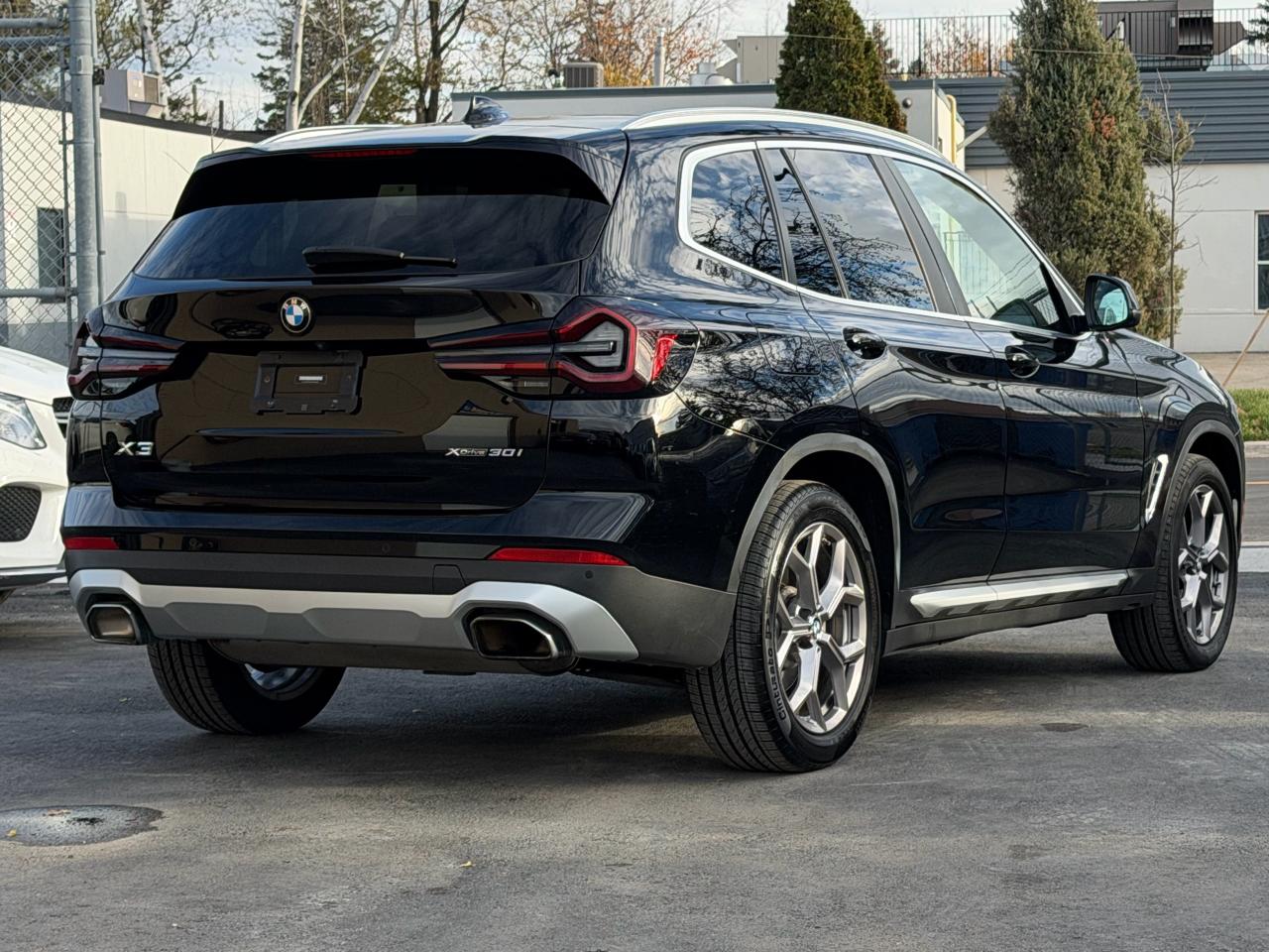 2022 BMW X3 xDrive30i Photo2