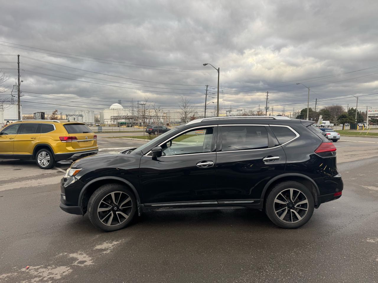 2018 Nissan Rogue SL AWD LEATHER PANO/ROOF NAV CARPLAY B/SPOT CAMERA Photo3