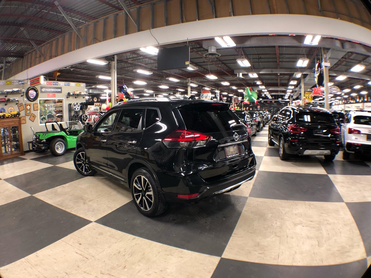 2018 Nissan Rogue SL AWD LEATHER PANO/ROOF NAV CARPLAY B/SPOT CAMERA Photo4