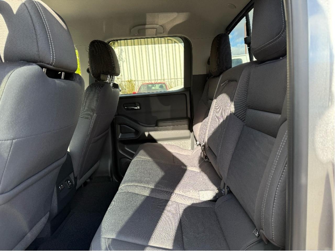 2022 Nissan Frontier Crew Cab SV Long Bed 4x4 Only22km! Warranty Loaded Photo