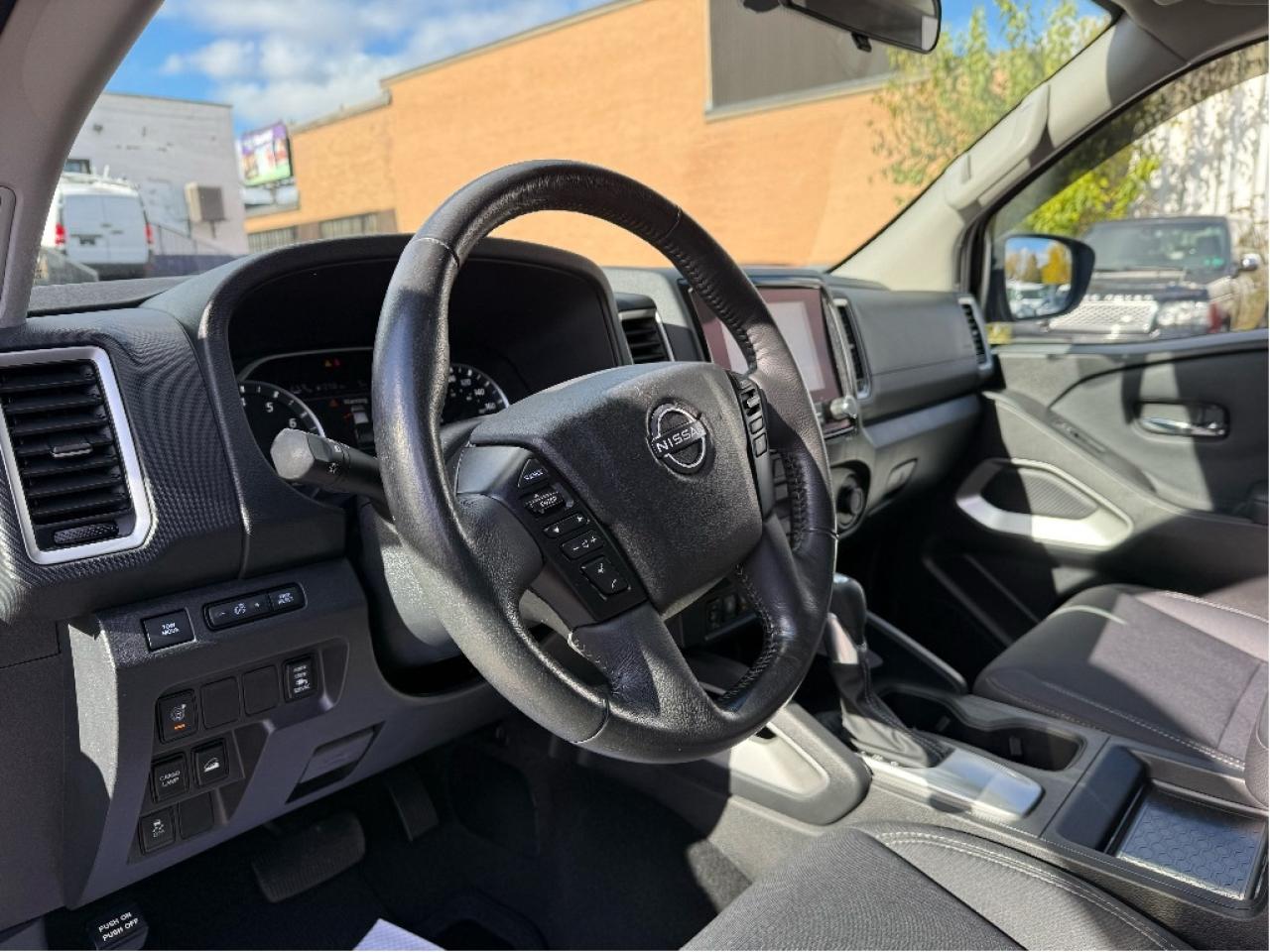 2022 Nissan Frontier Crew Cab SV Long Bed 4x4 Only22km! Warranty Loaded Photo