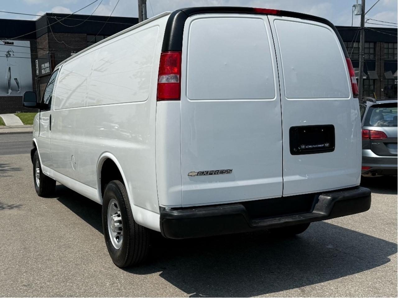 2020 Chevrolet Express 2500 155 Long Wheel Base Certified LowKMs B.Cam Photo