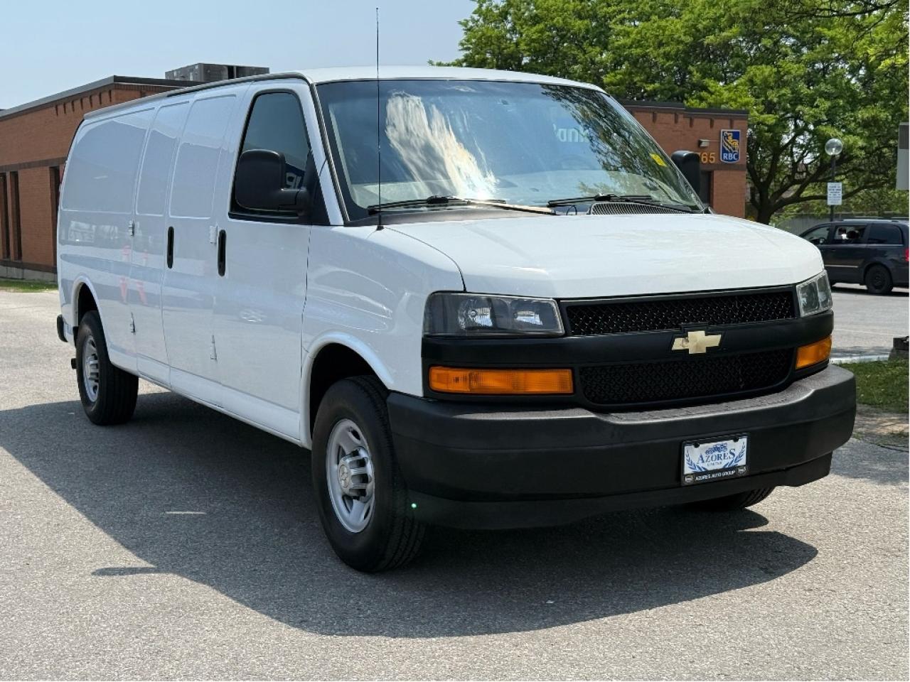 2020 Chevrolet Express 2500 155 Long Wheel Base Certified LowKMs B.Cam Photo