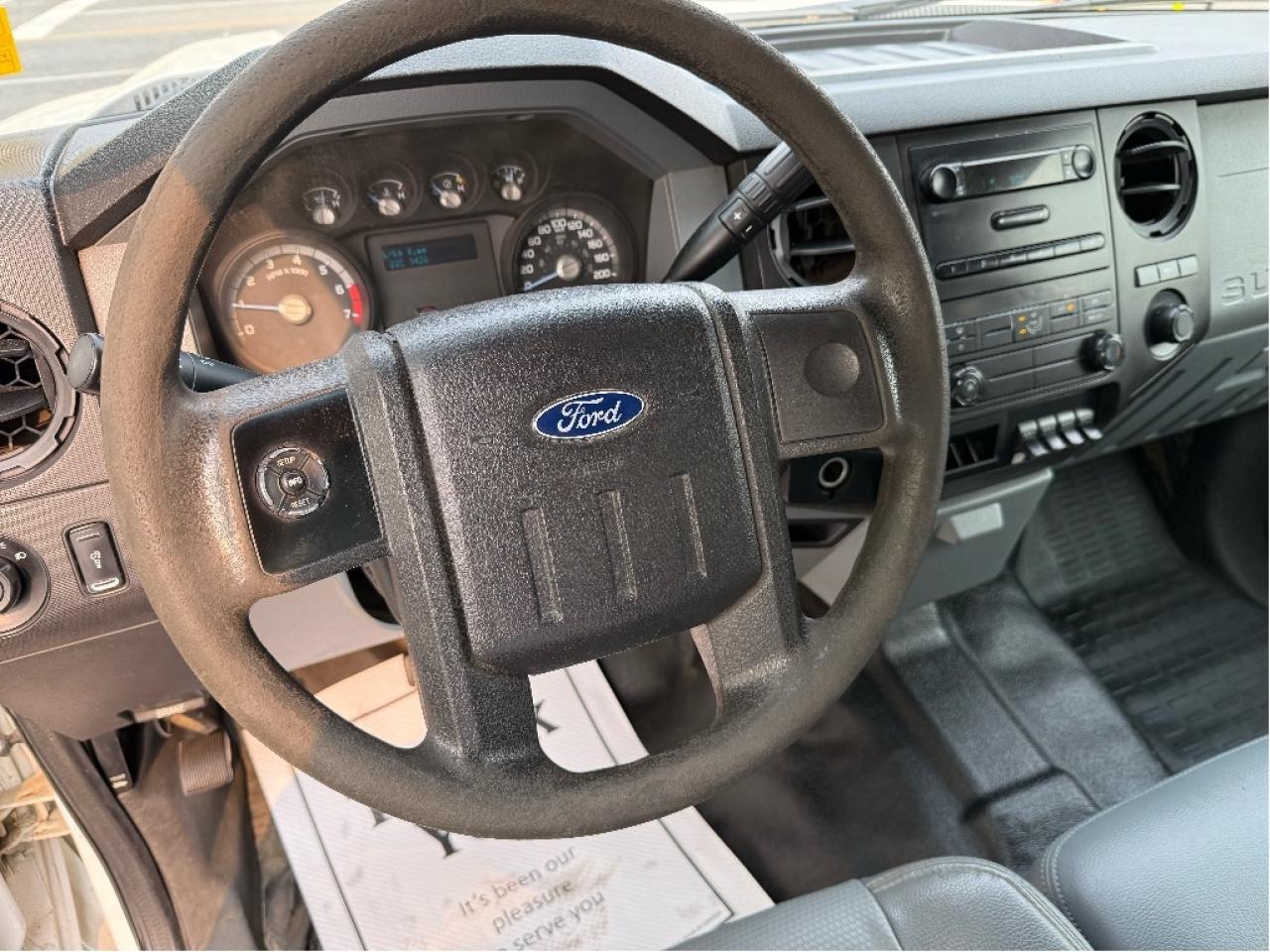 2016 Ford F-250 4x4 Crew Cab Excellent Condition Certified Photo