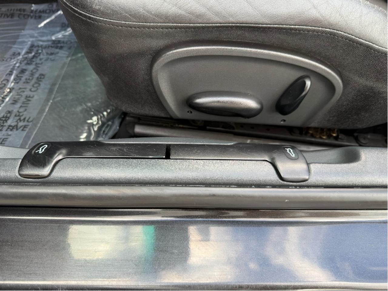 1999 Porsche Boxster 5 Speed Manual CleanCarfax Certified Low KMs Photo