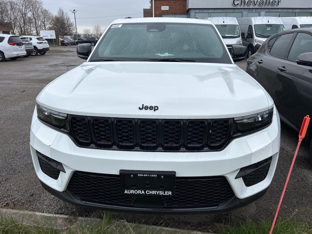 2024 Jeep Grand Cherokee ALTITUDE***4X4***LTHR***P/SUN***TRAILER TOW PKG+++ Photo