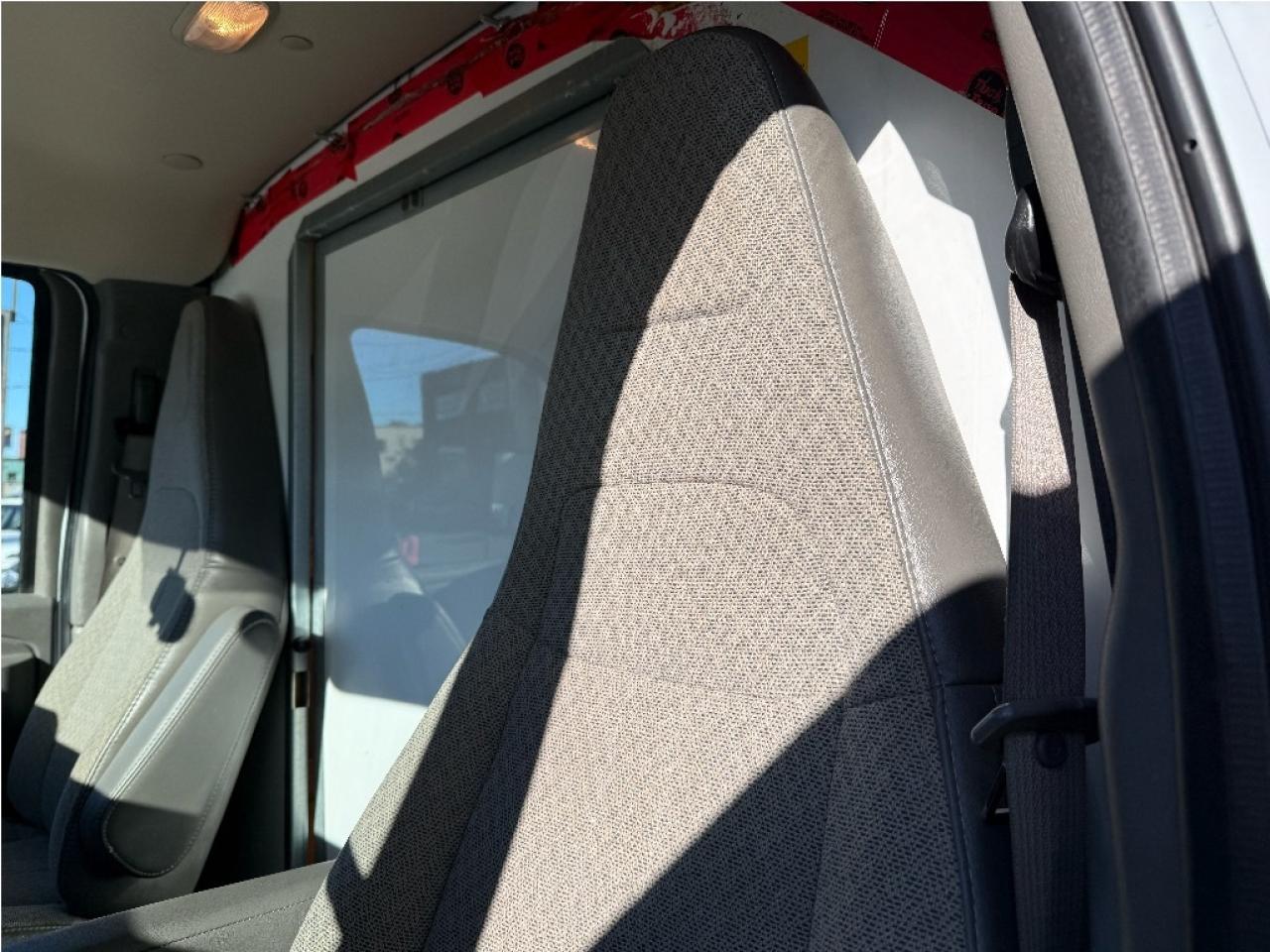 2023 GMC Savana 14 Foot Box! Rare CleanCarfax Warranty Ramp B.Cam Photo