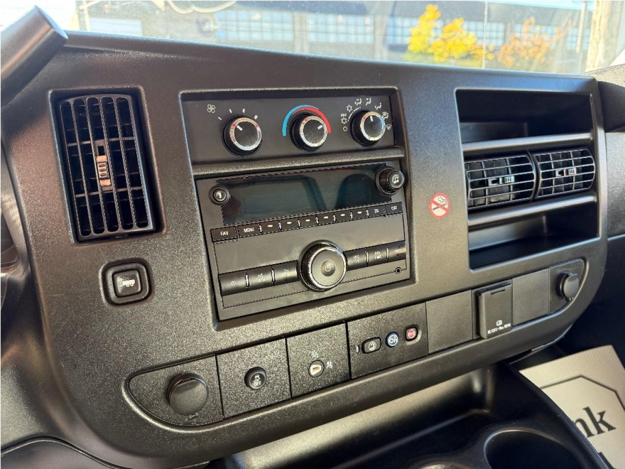 2023 GMC Savana 14 Foot Box! Rare CleanCarfax Warranty Ramp B.Cam Photo