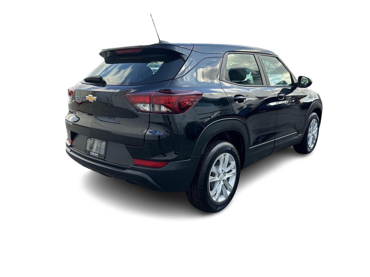 2021 Chevrolet TrailBlazer LS Low KM Rates from 4.99% Clean CarFax Photo