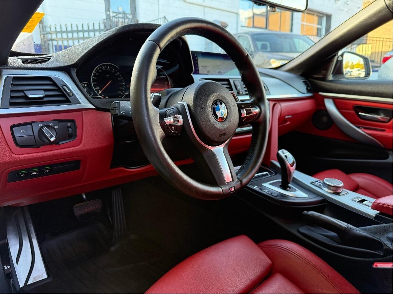 2019 BMW 4 Series 440i xDrive Cab M Sport M PerformancePowerKit Photo