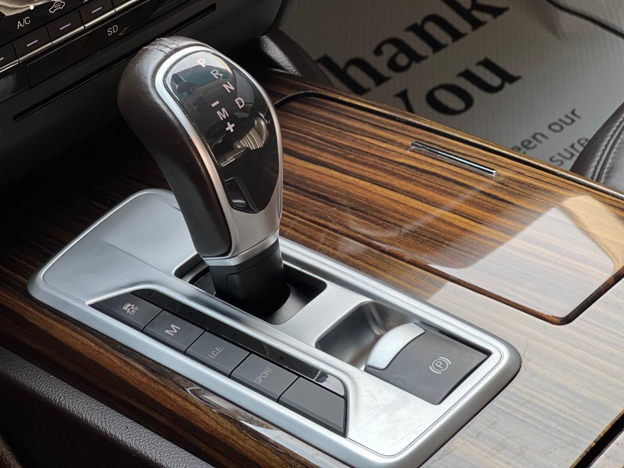 2015 Maserati Ghibli SQ4 Nav B.Cam Sunroof Certified All Wheel Drive Photo