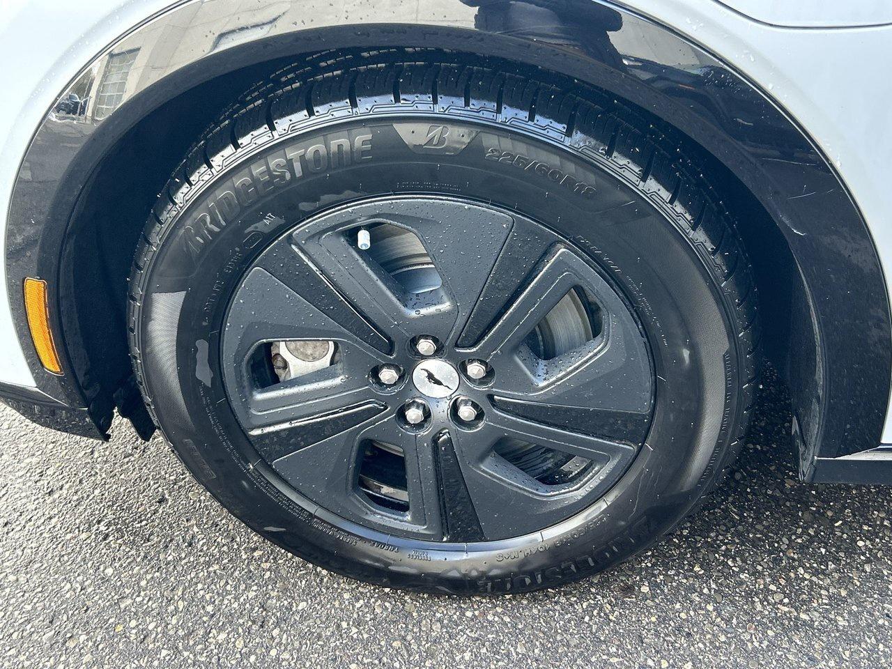 2022 Ford Mustang Mach-E California Route 1 Over 500km Ranage AWD ADaptice Photo