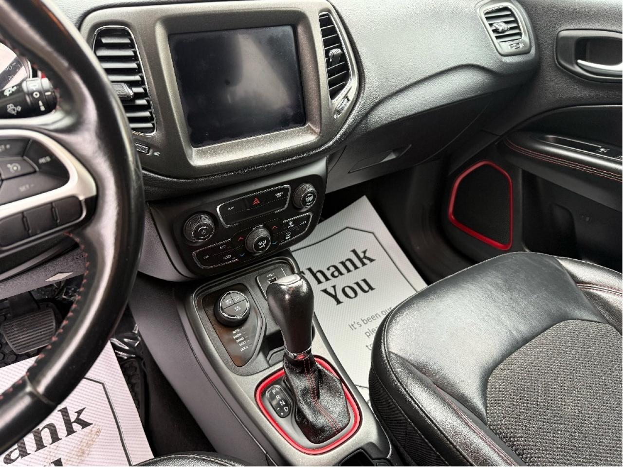 2019 Jeep Compass Trailhawk 4x4 Loaded Nav CarPlay CleanCarfax LowKM Photo