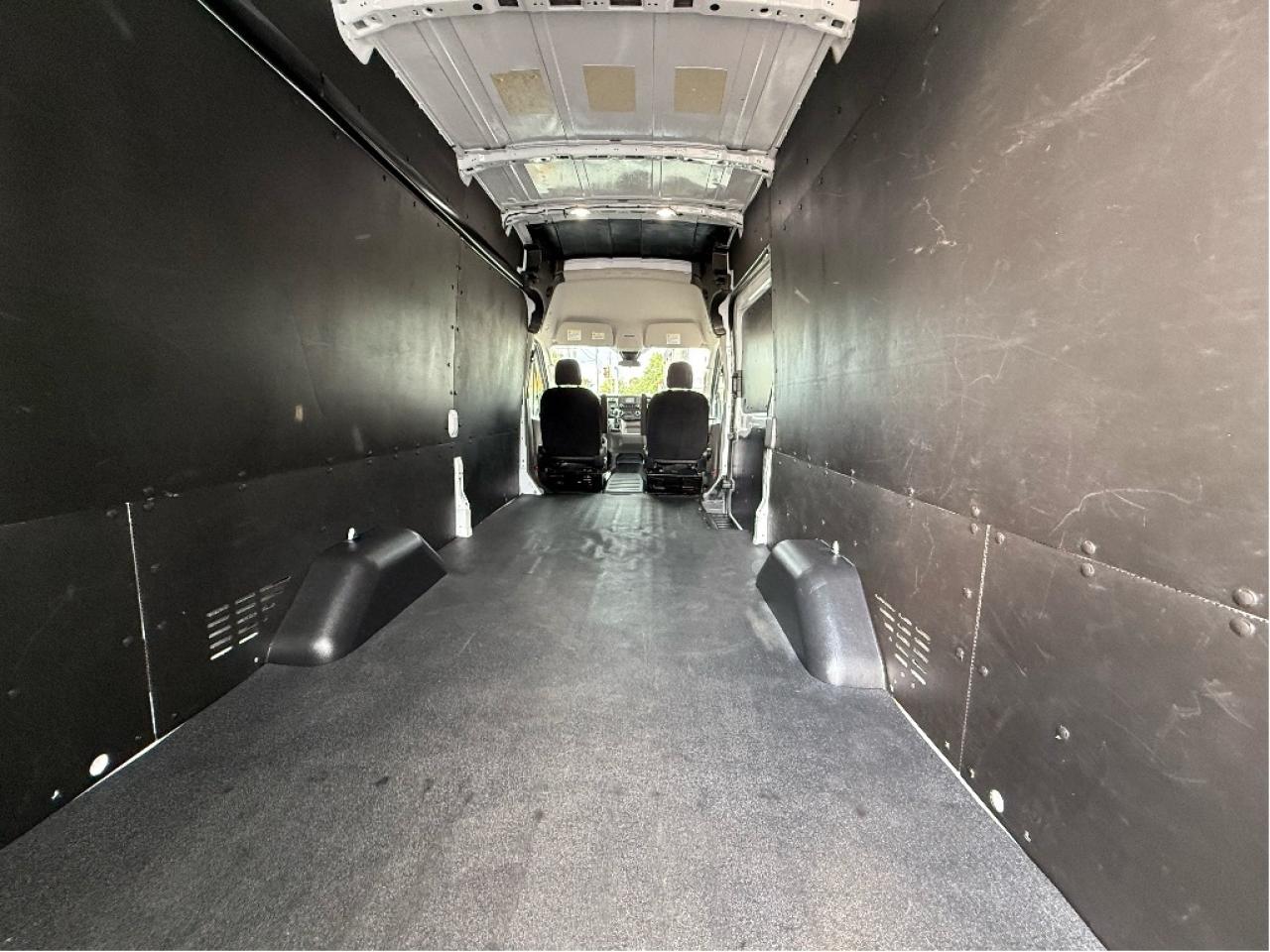 2021 Ford Transit Cargo Van 148 Extra Long Wheel Base T-250 Certified B.Cam Photo4