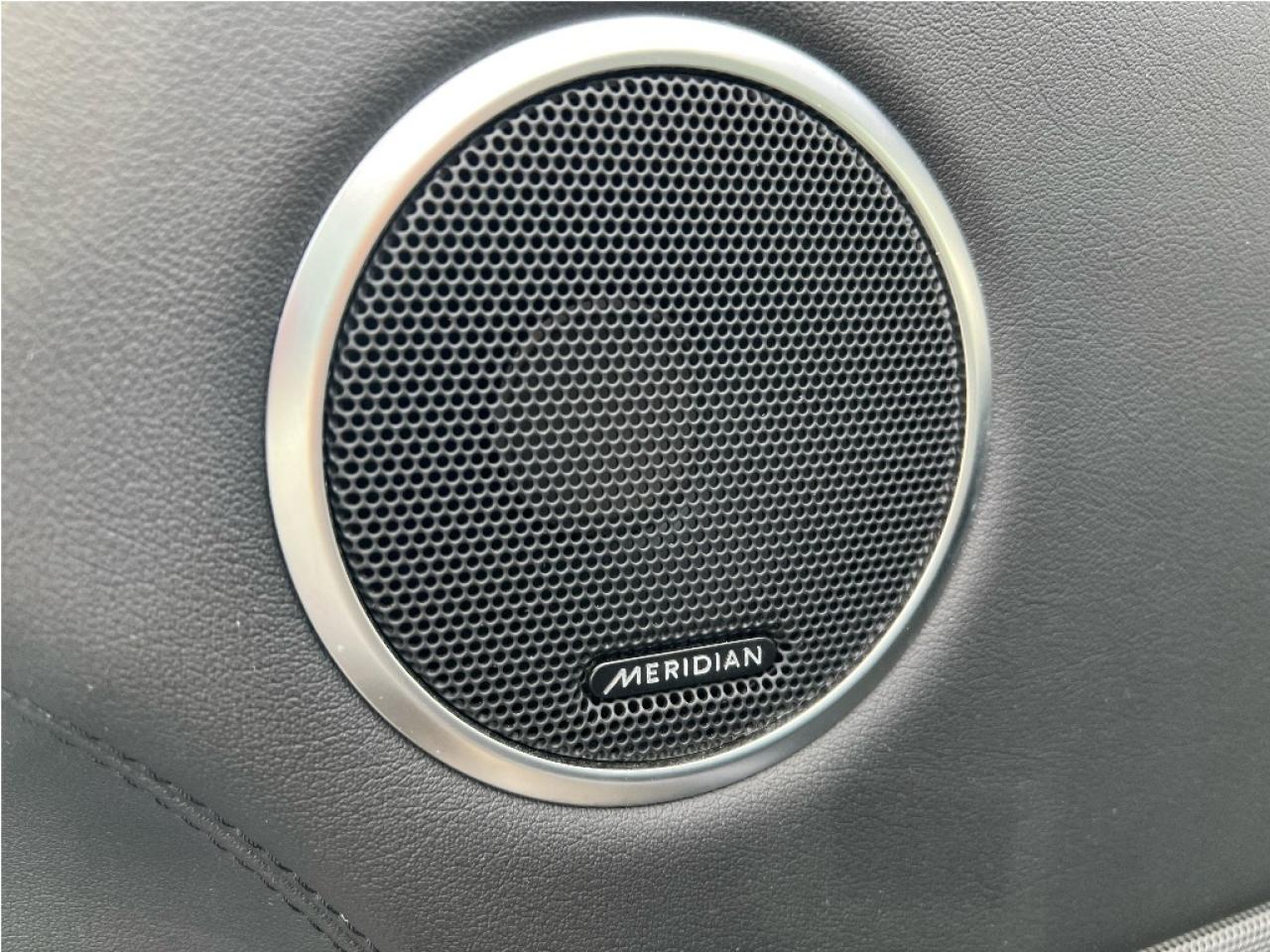 2020 Land Rover Range Rover Sport MHEV Loaded Clean Carfax Low KMs Certified Photo