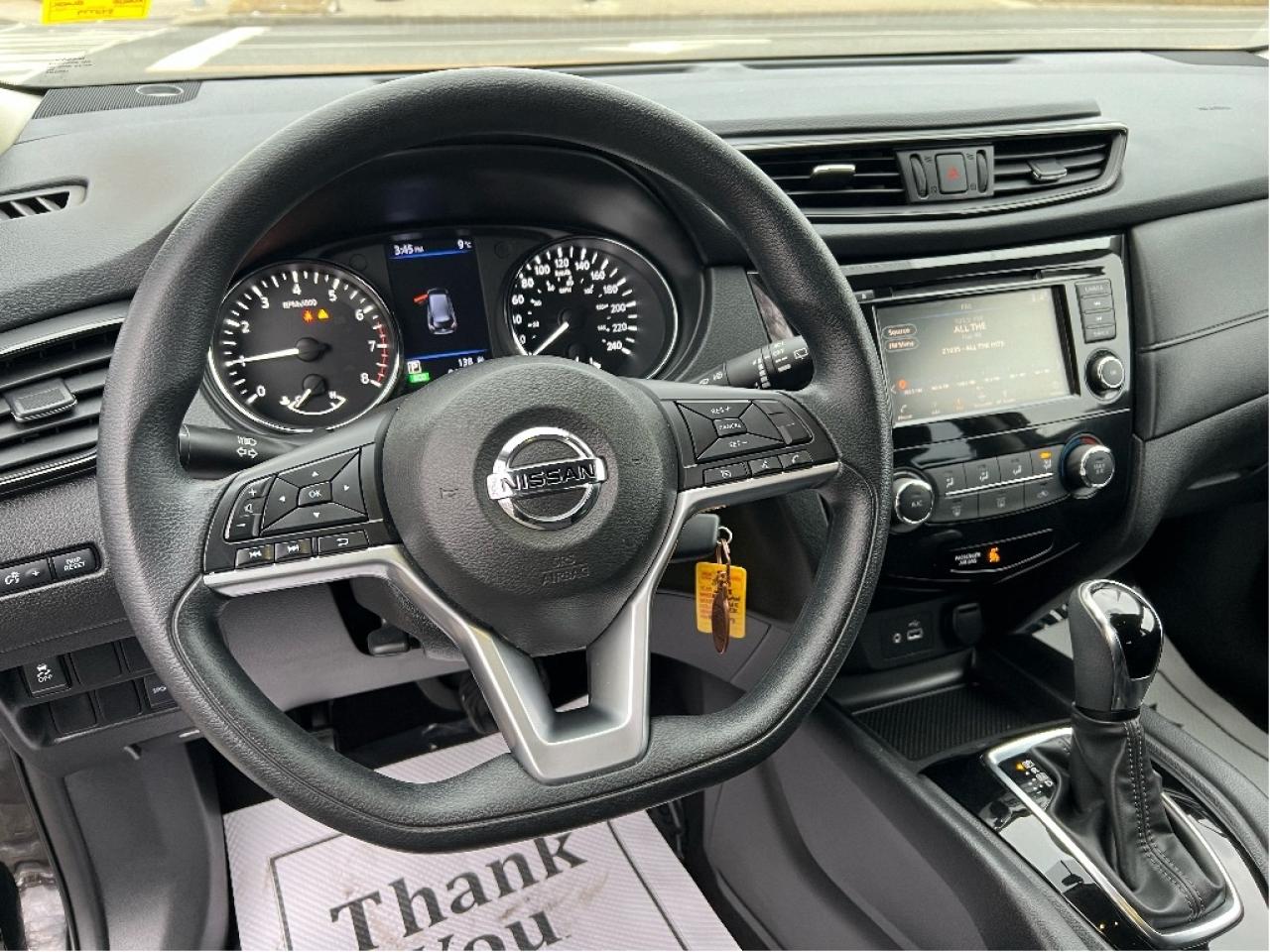 2018 Nissan Rogue Clean Carfax Certified Back Up Camera Bluetooth Photo