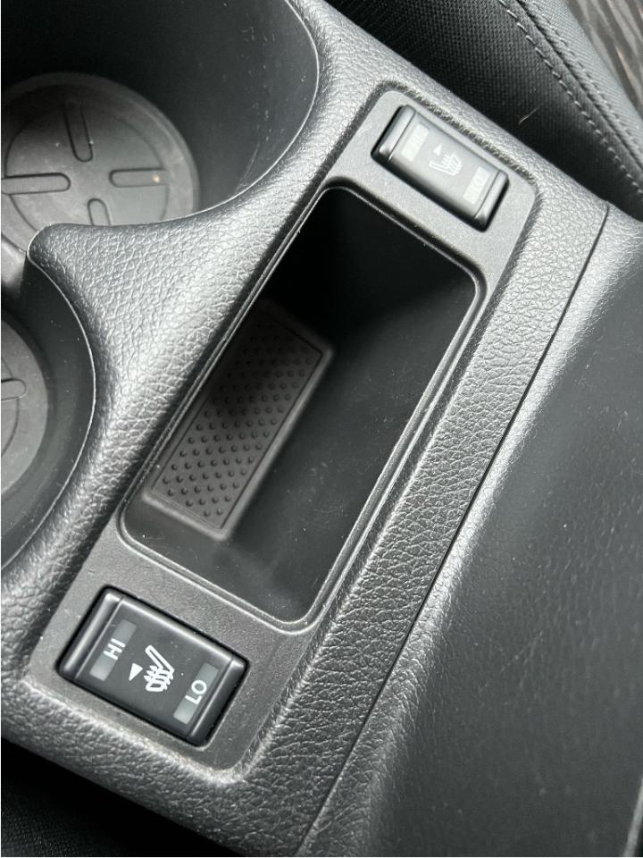 2018 Nissan Rogue Clean Carfax Certified Back Up Camera Bluetooth Photo