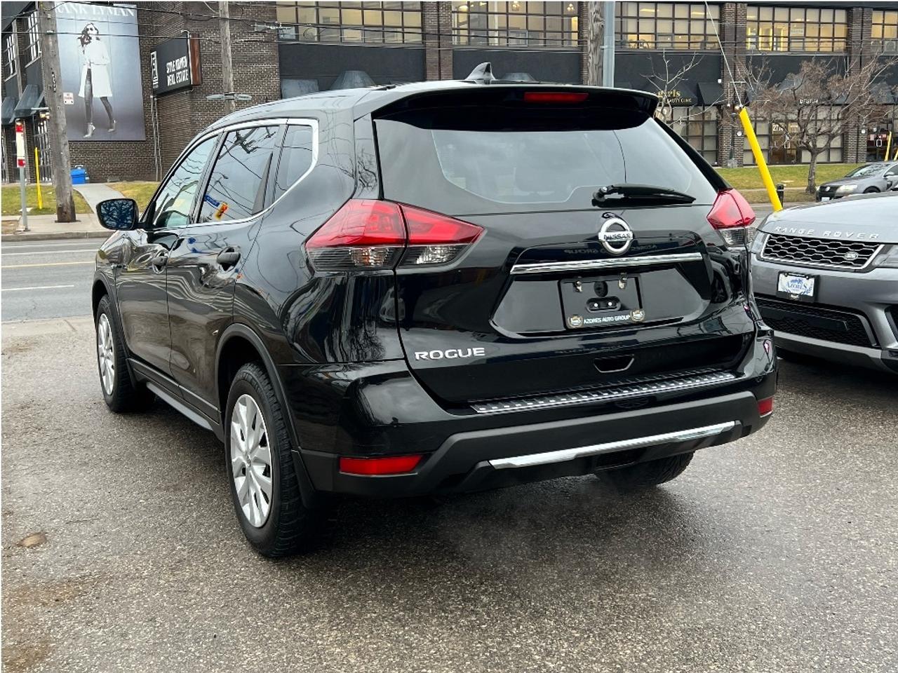 2018 Nissan Rogue Clean Carfax Certified Back Up Camera Bluetooth Photo