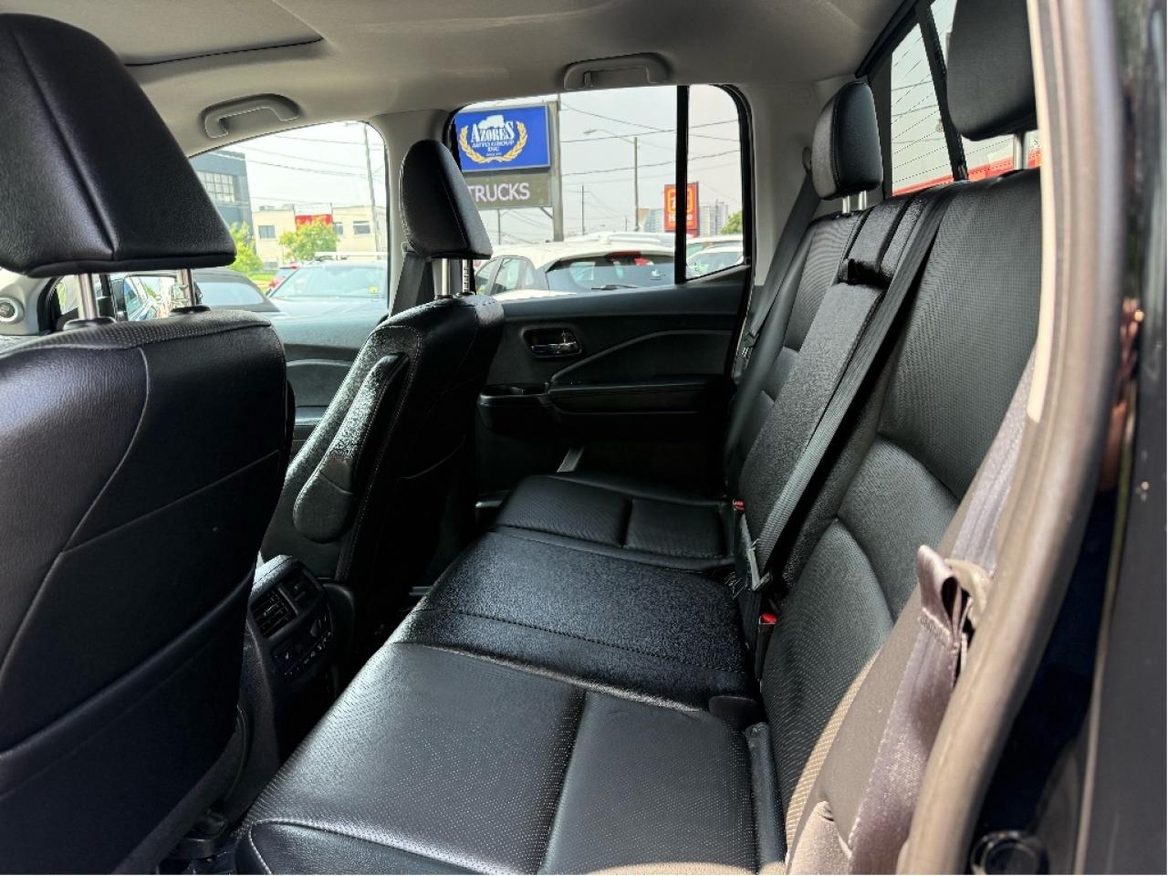 2017 Honda Ridgeline Touring CrewCab FullyLoaded DriveAssistPack LowKMs Photo