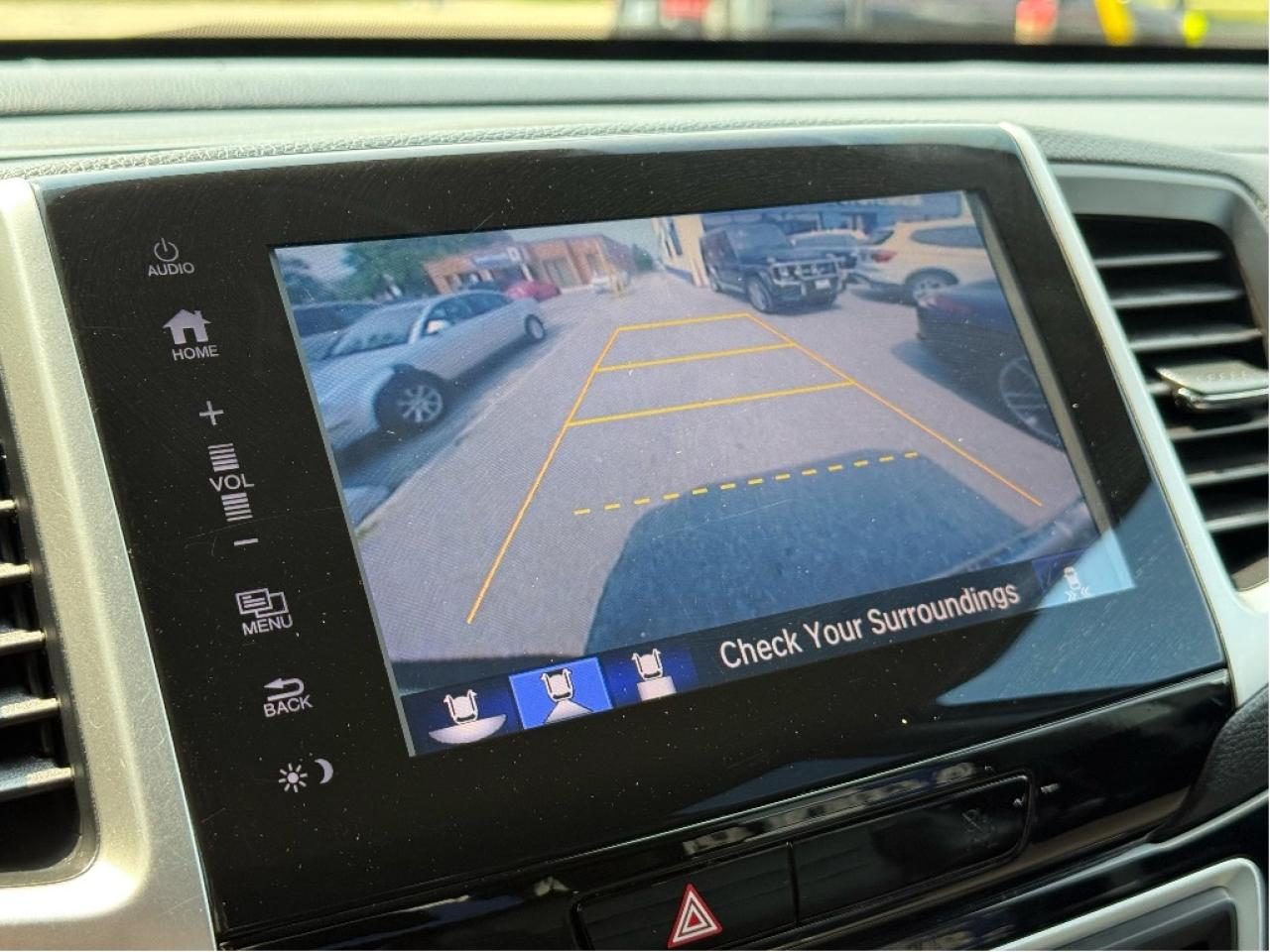 2017 Honda Ridgeline Touring CrewCab FullyLoaded DriveAssistPack LowKMs Photo